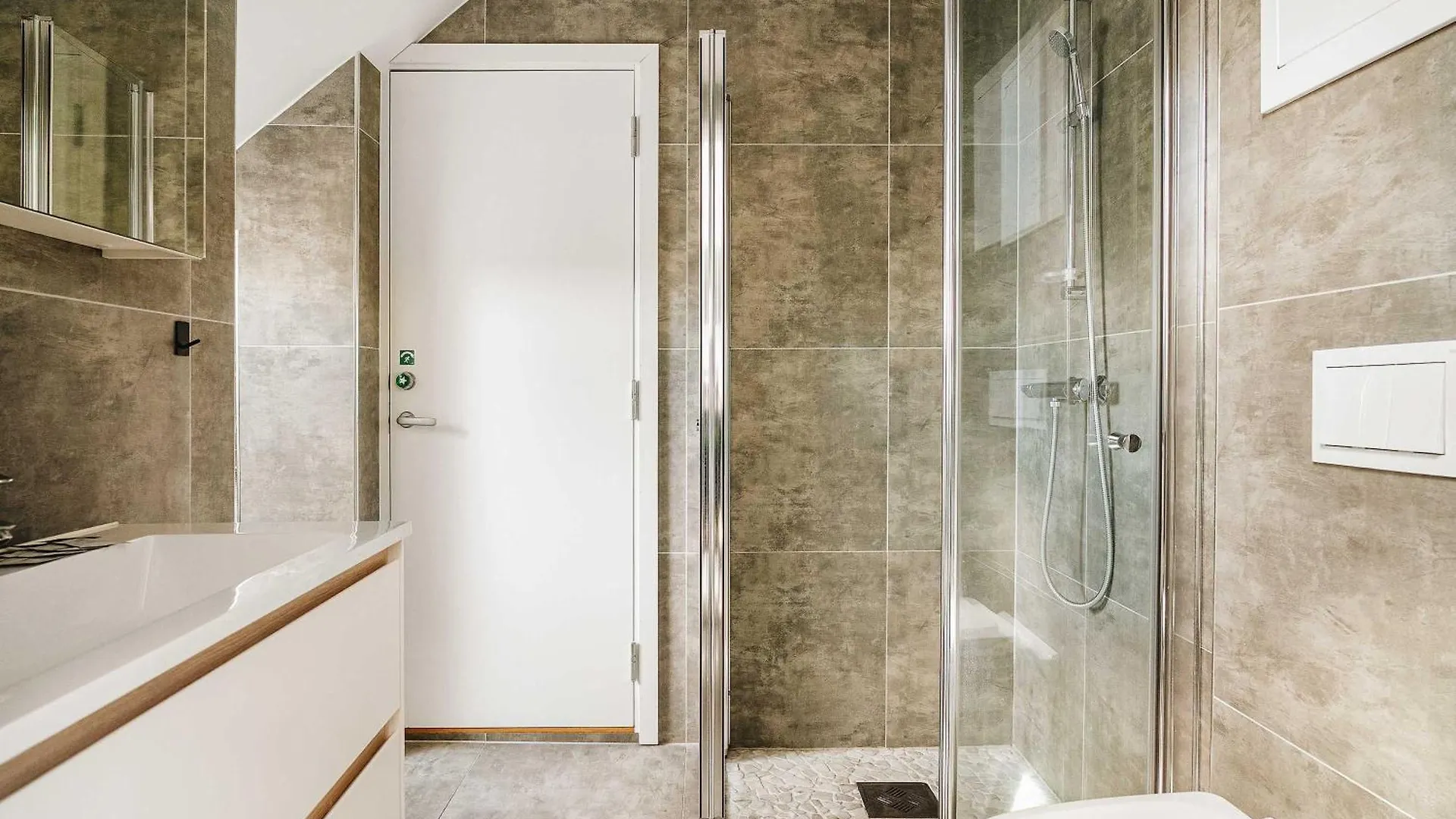 Dinbnb Apartments L 100M To Bryggen L Pet Friendly L Sleeps 4 L Smart-Tv 베르겐 0*,  노르웨이